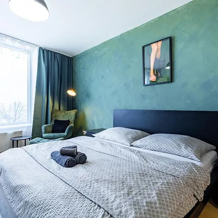 Elegant & Cozy Urban - Easy Center Access Apartment *