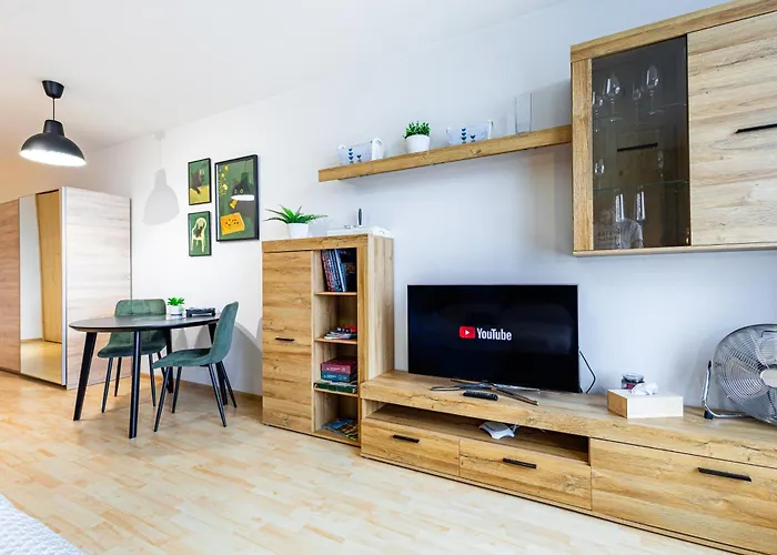 Elegant & Cozy Urban - Easy Center Access * ブラチスラヴァ