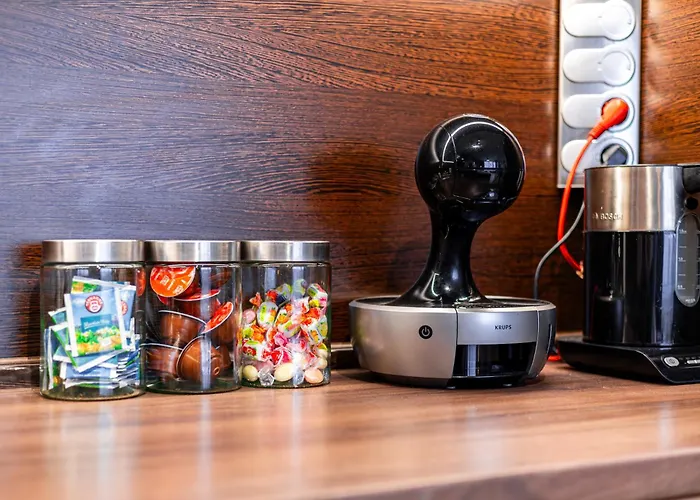 Elegant & Cozy Urban - Easy Center Access Apartmán